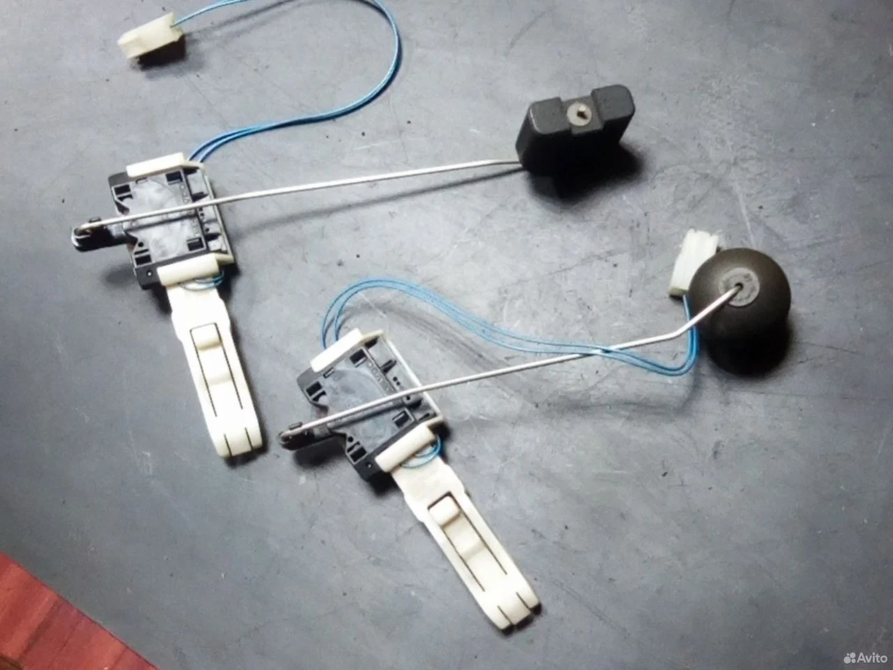 Датчик уровня топлива audi q7 7l8919673