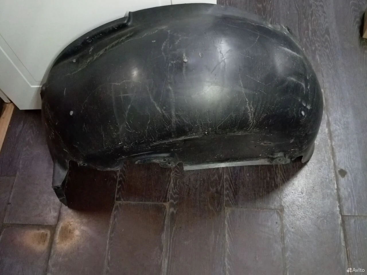 Подкрылок задний правый vw touareg 7l610972a