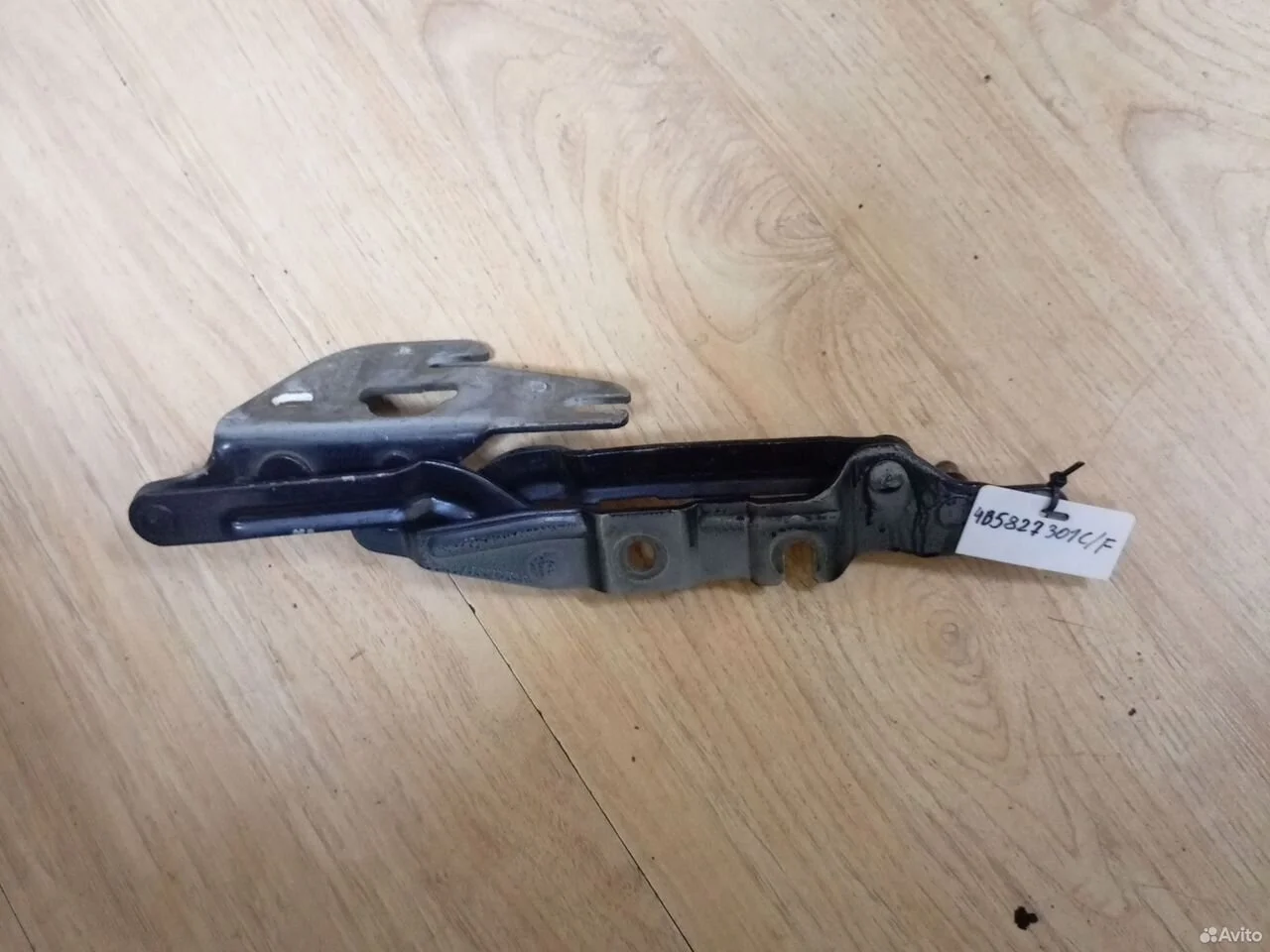 Петли багажника audi a6 c5 4b5827301c