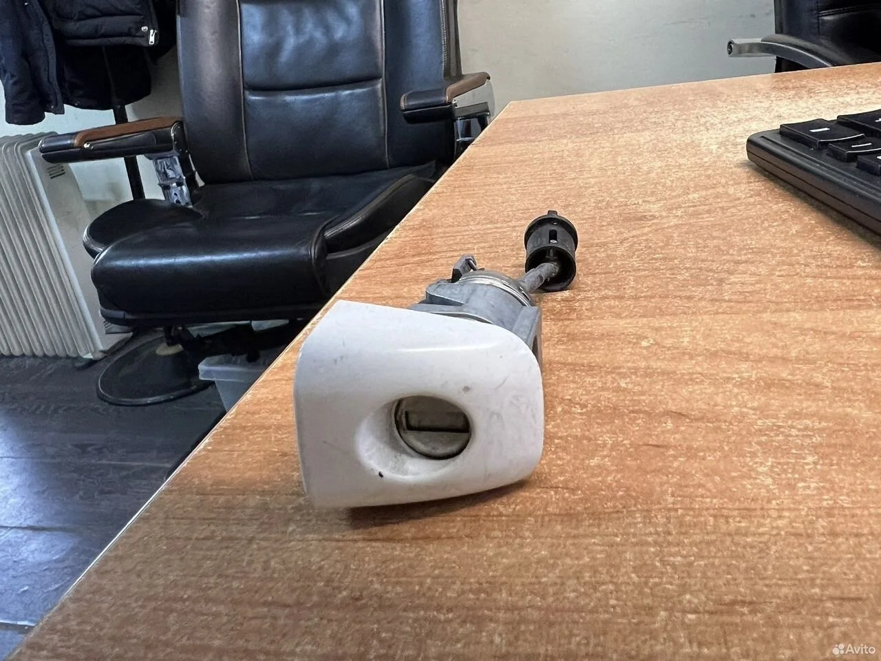 Личинка замка vag 107837167bf