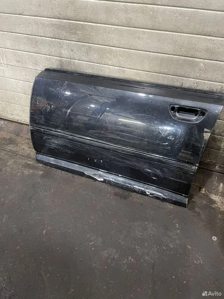 Дверь передняя левая audi a8 d3 4e0831051c