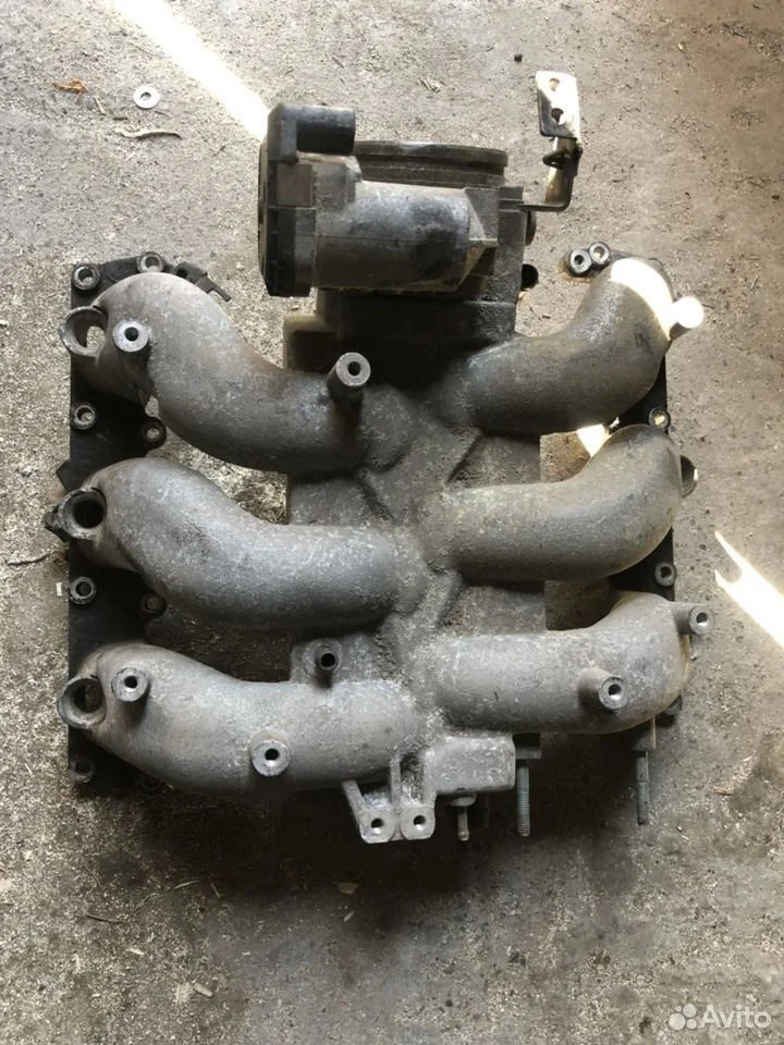 Впускной коллектор audi a4 / s4 2.7 078133201ak