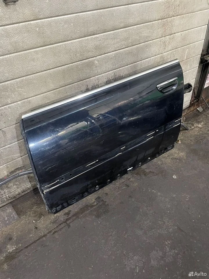 Дверь передняя левая audi a8 d3 4e0831051c