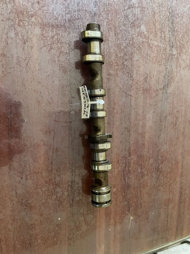 Распредвал выпускной 4-6ц audi 3.2л 06e109102al