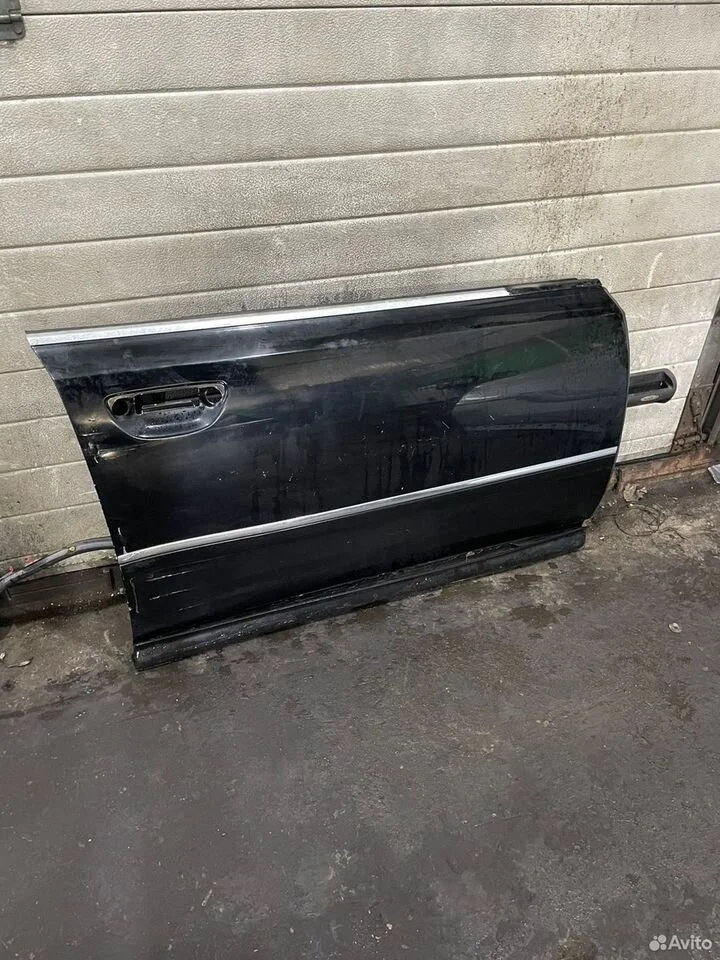 Дверь правая передняя audi a8 d3 4e0831052c