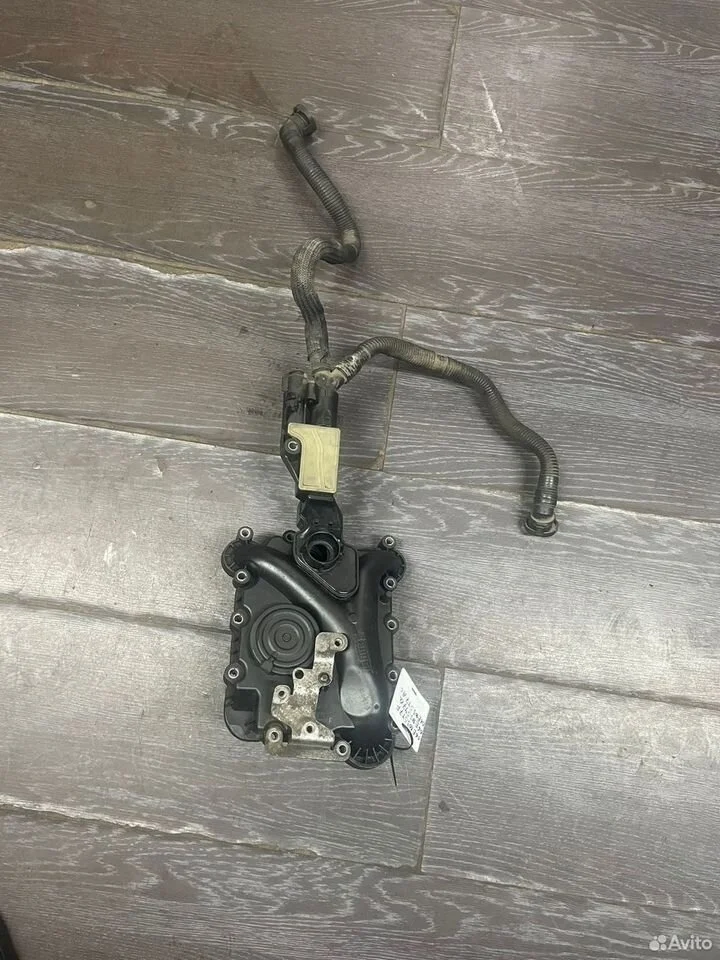 Маслоотделитель vag 06e103547f