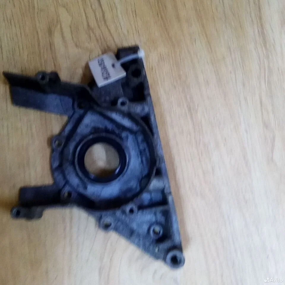 Крышка двигателя передний vag 038103153a