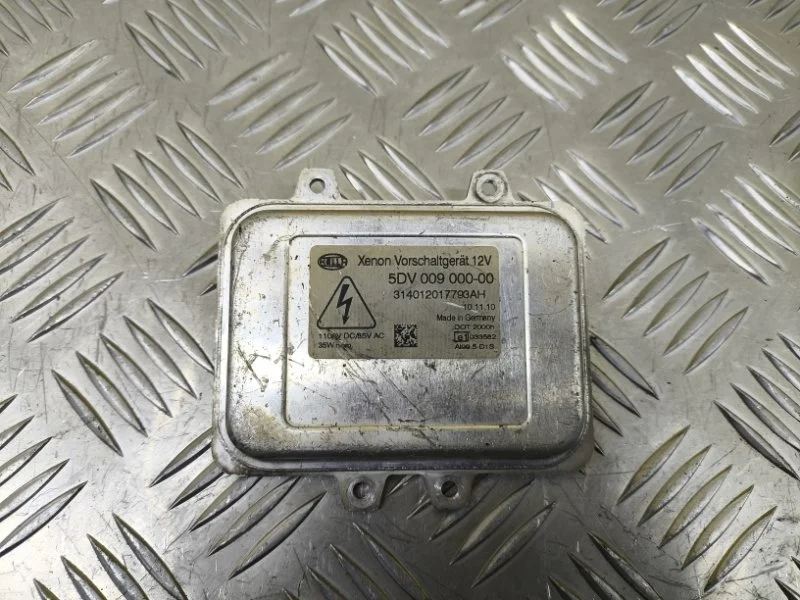 Блок ксеноновой лампы Nissan Pathfinder (R51M) 2004-2013 2011 5DV00900000 ВНЕДОРОЖНИК 2.5 D YD25DDTI