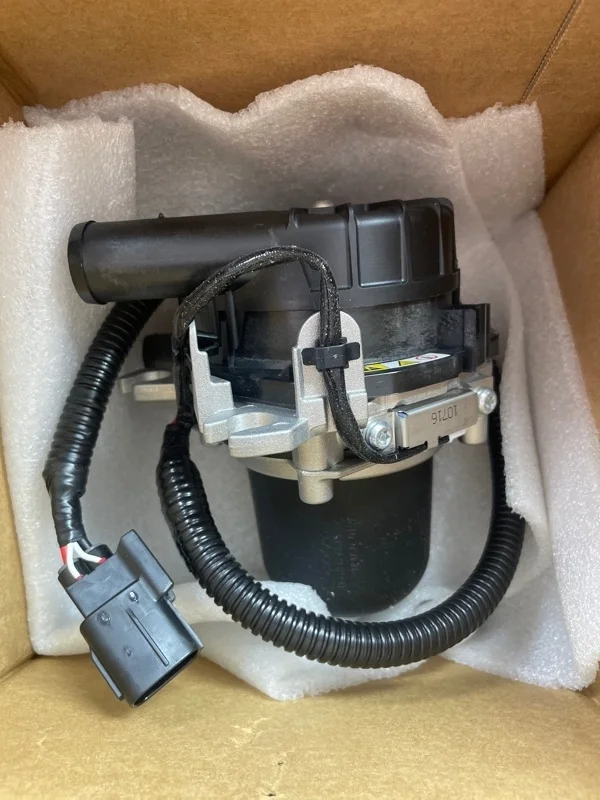 Насос наддува добавочного воздуха Lexus Lx570 2008-2021 176100S030 URJ202 3UR-FE 5.7