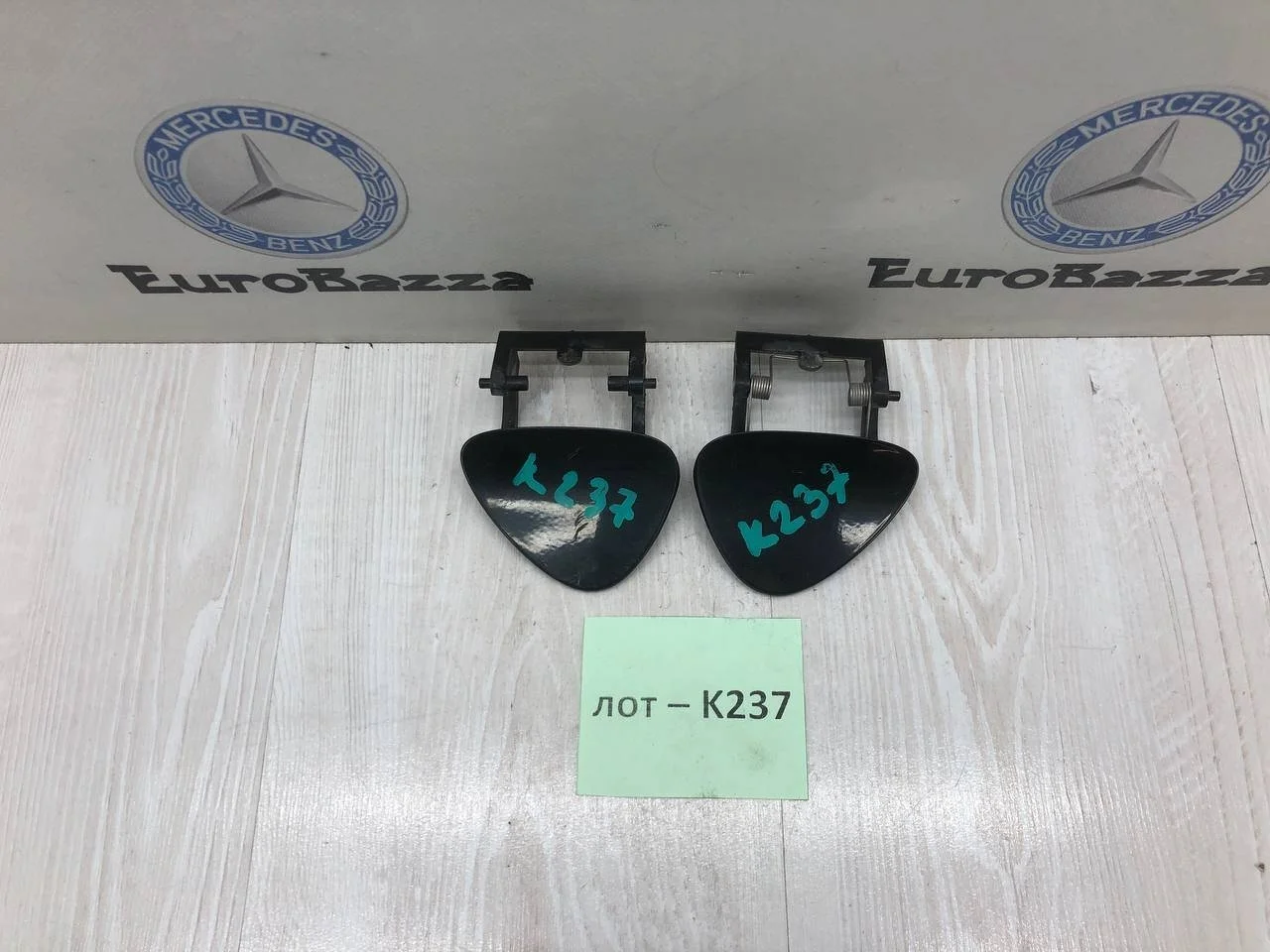 Заглушка форсунки омывателя фар Mercedes W211