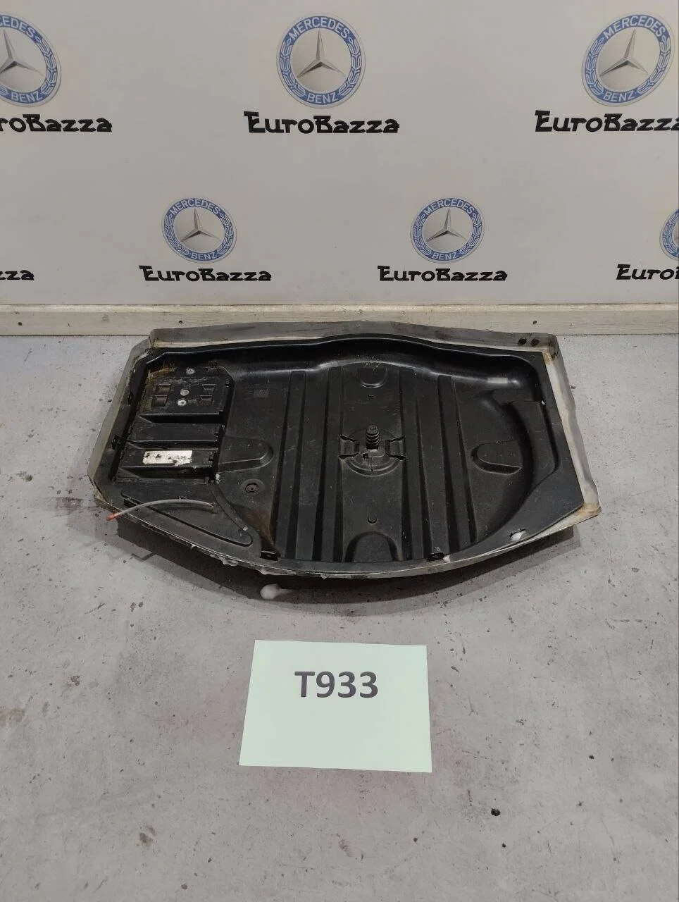 Ниша запасного колеса Mercedes W211