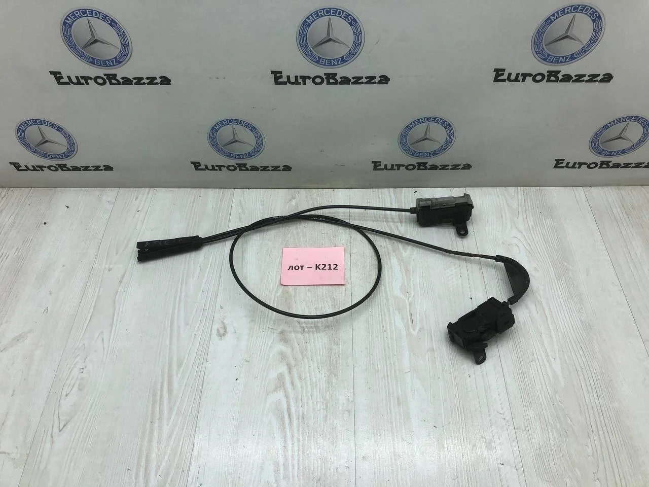 Замок капота Mercedes W166