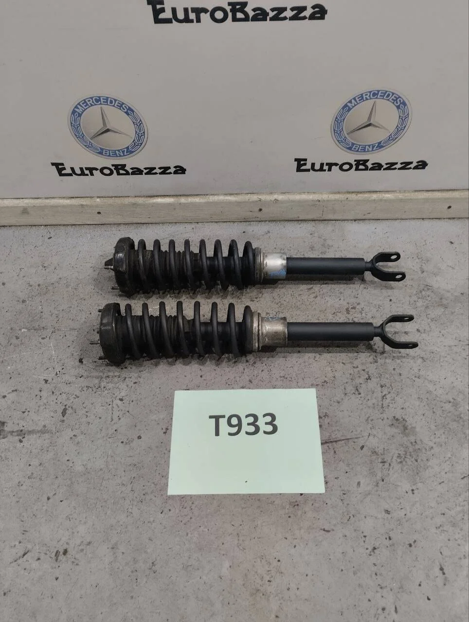 Амортизаторы передние Mercedes W211