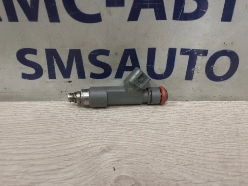 Форсунка топливная Volvo Xc90 8653608 ХС90 4.4 B8444S