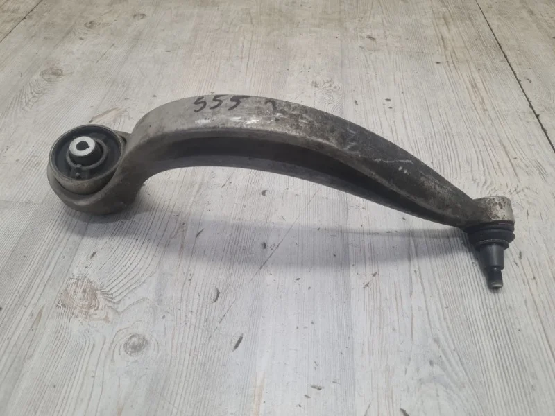 Рычаг подвески направляющий Audi Q7 S-line 2019 4M