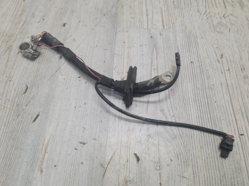 Клемма аккумулятора плюс VW Touareg NF 2013 7P