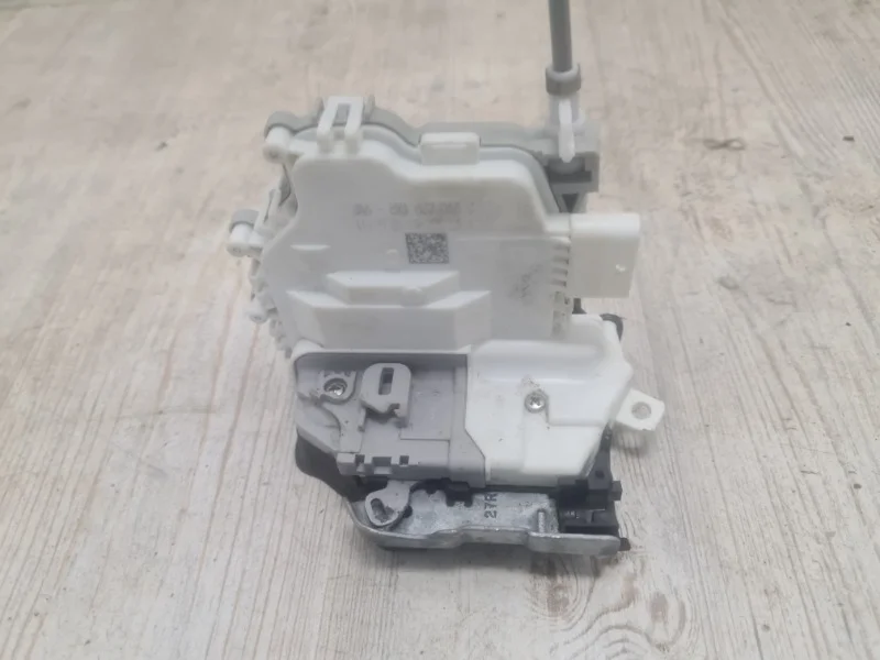 Замок двери Audi Q5 2017- FY