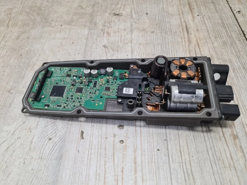 Блок управления рулевой рейкой Audi A6 2011-2018 4G