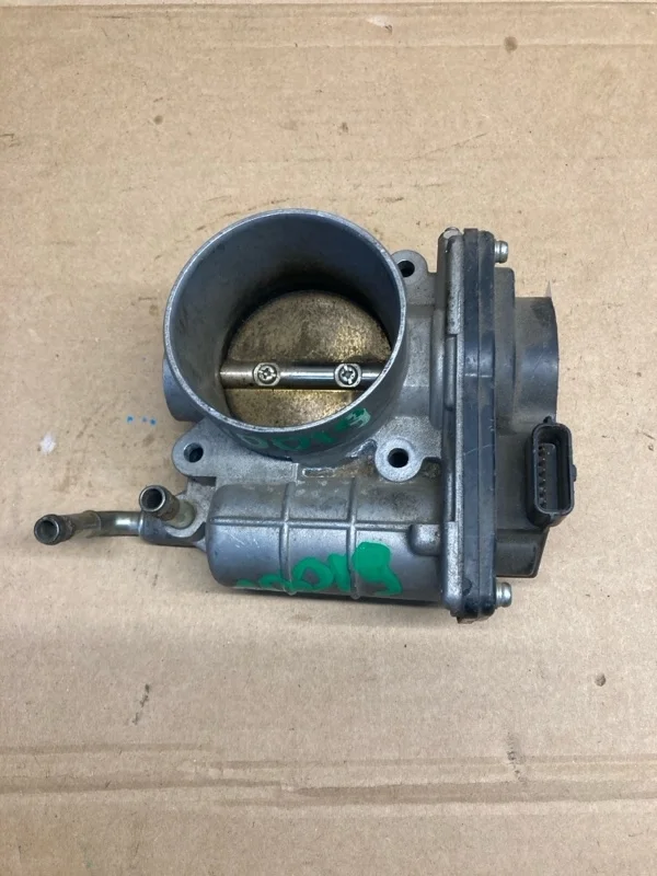 Дроссельная заслонка Nissan X-Trail T31