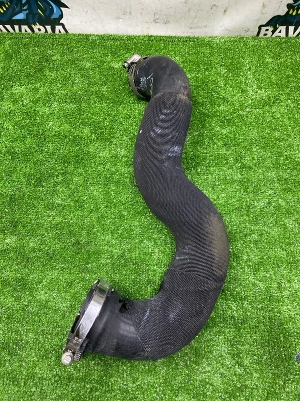 Патрубок интеркулера Audi A4 2013 8K0145738M B8 CDN