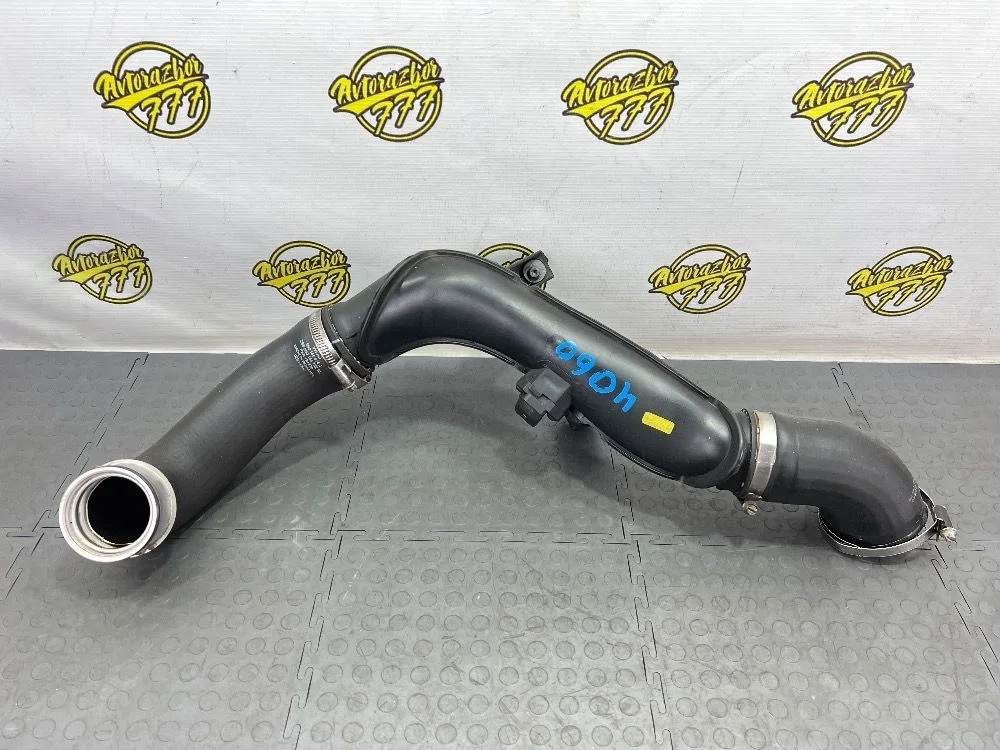 Патрубок интеркулера Volkswagen Tiguan I рестайлинг (2011—2019)