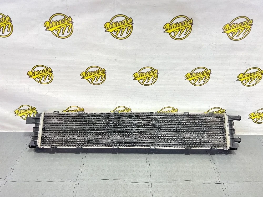 Радиатор дополнительный системы охлаждения Audi S6 C7 рестайлинг (2014—2018)