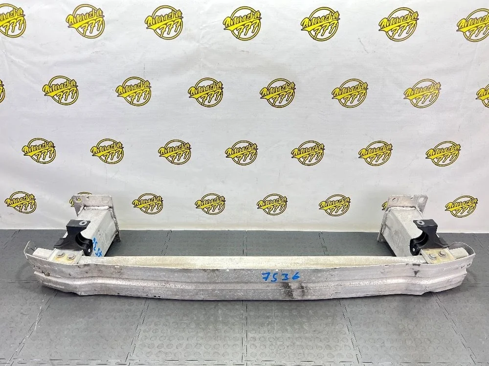 Усилитель переднего бампера Audi Q5 I рестайлинг (2012—2017)