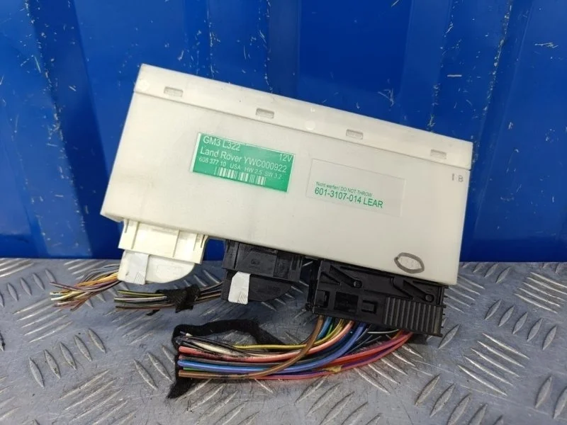 Блок комфорта Land Rover Range Rover 2004 YWC000922 L322 4.4 M62B44