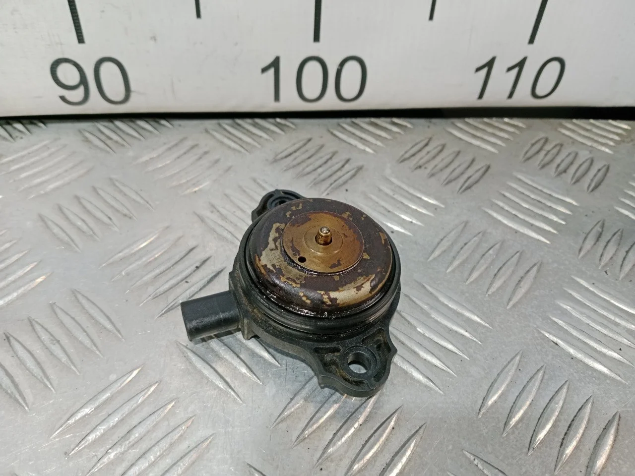 [Б/У] Датчик положения распредвала BMW [Код: 00587128 ]