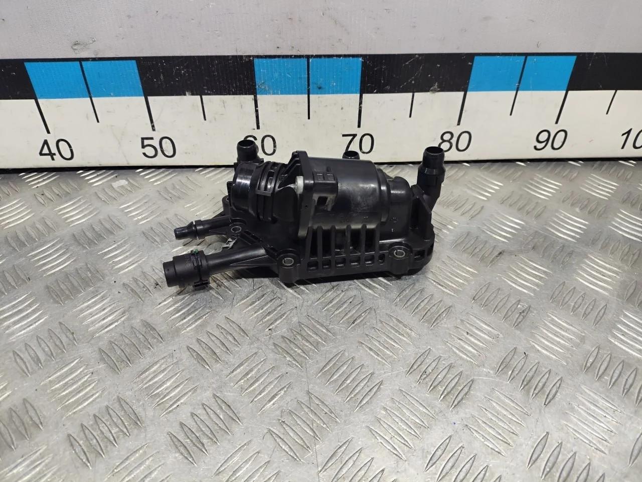 [Б/У] Корпус термостата BMW [Код: 00590433 ]