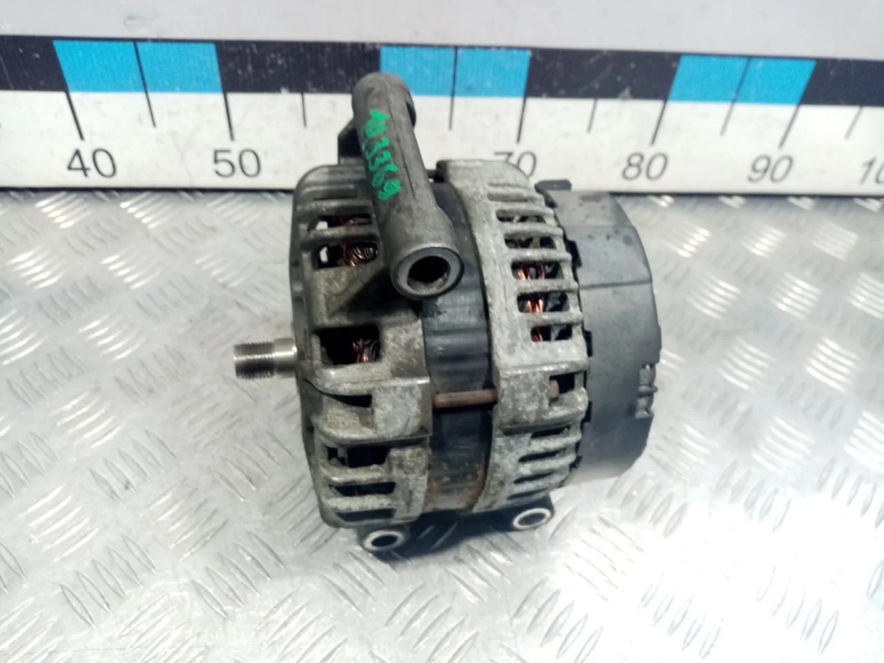 [Б/У] Генератор - Без шкива [ХОРОШЕЕ] [Код: 00591352 ]