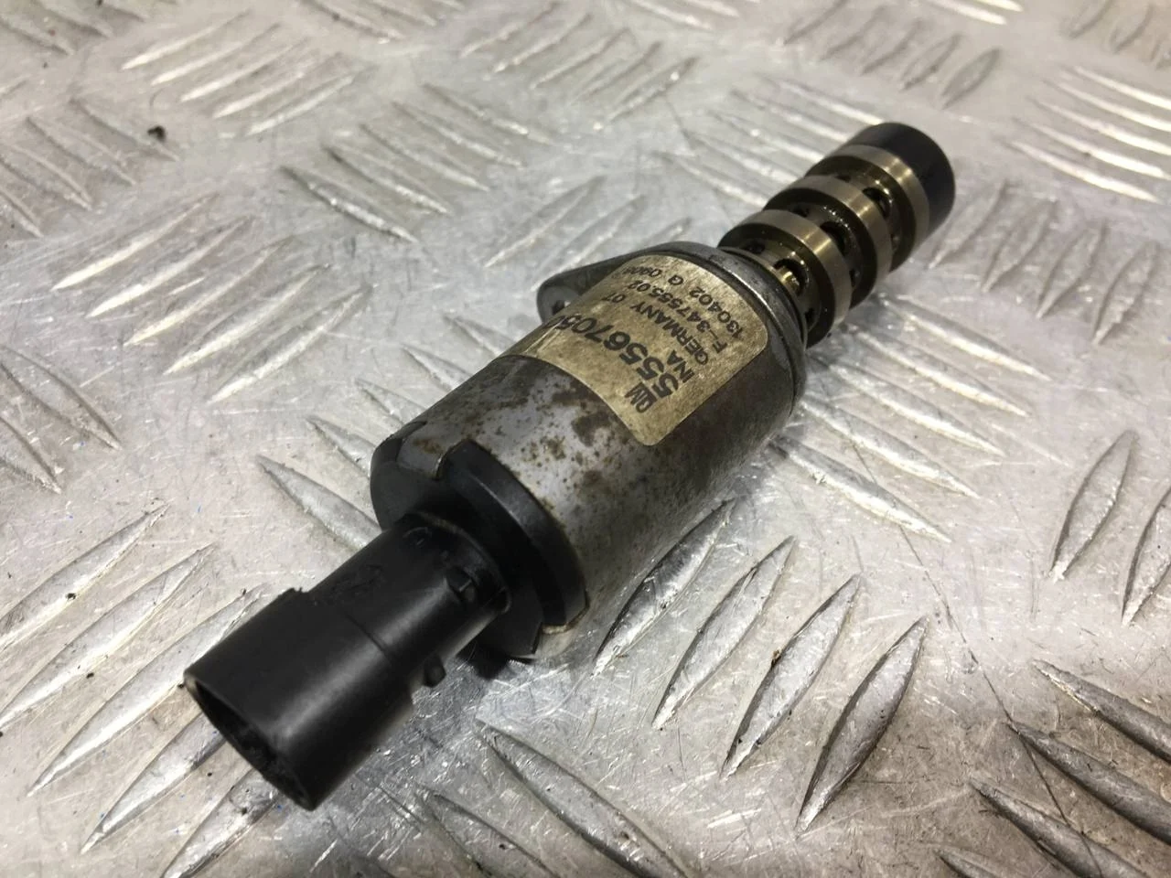 [Б/У] Клапан электромагнитный фаз ГРМ [Код: 00588672 ]