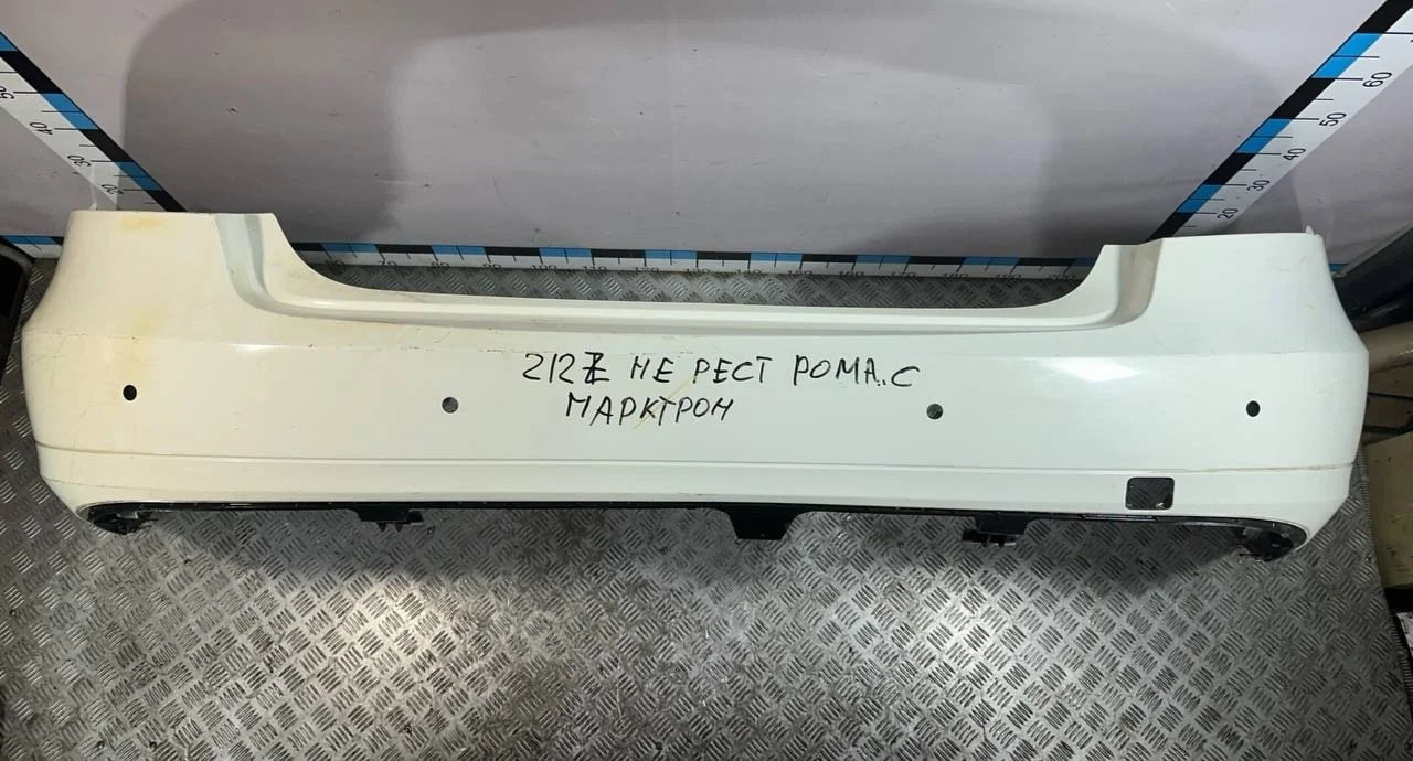 [Б/У] Бампер задний (под парктрон, до 2013г) Mercedes W212 - нет одного крепления под парктроник, дефект двух внутренних креплений [Незначительные дефекты] [Код: 00591076 ]