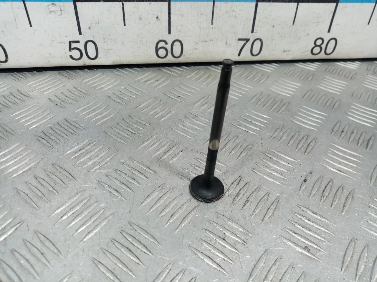 [Б/У] Клапан выпускной 26.2x7x104.5 Mercedes [Код: 00590122 ]