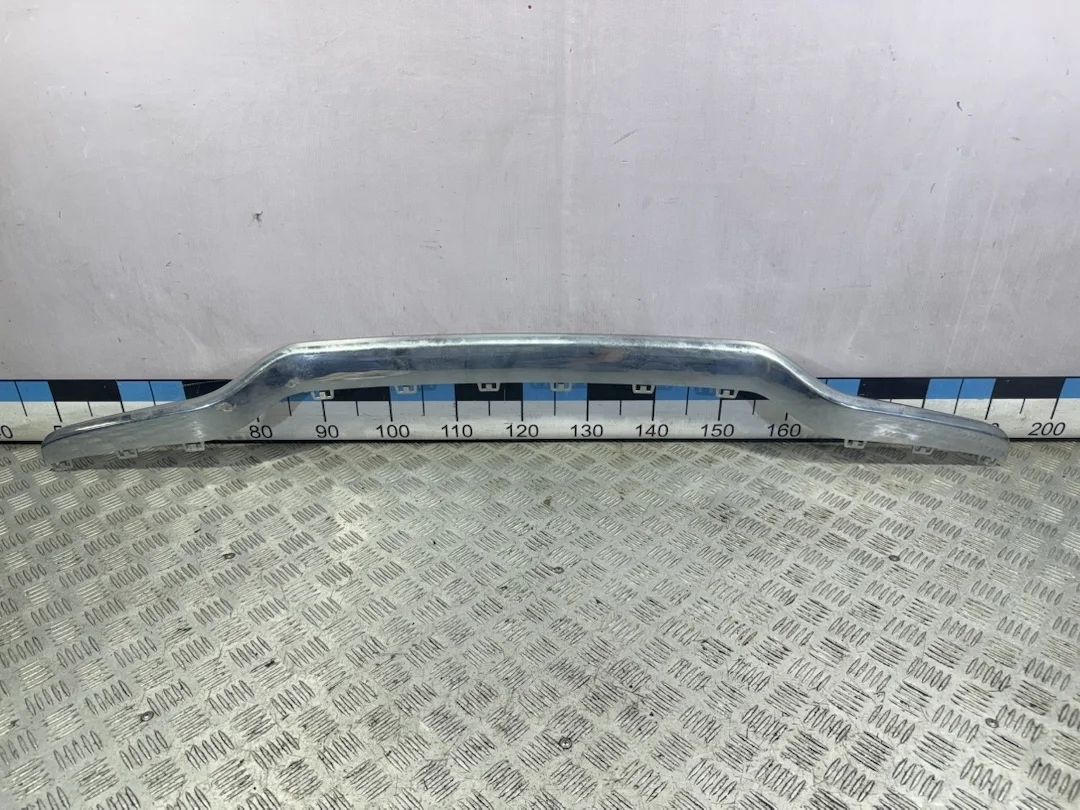 [Б/У] Накладка заднего бампера Mercedes GL166 ML166 - царапинки [ХОРОШЕЕ] [Код: 00506032 ]