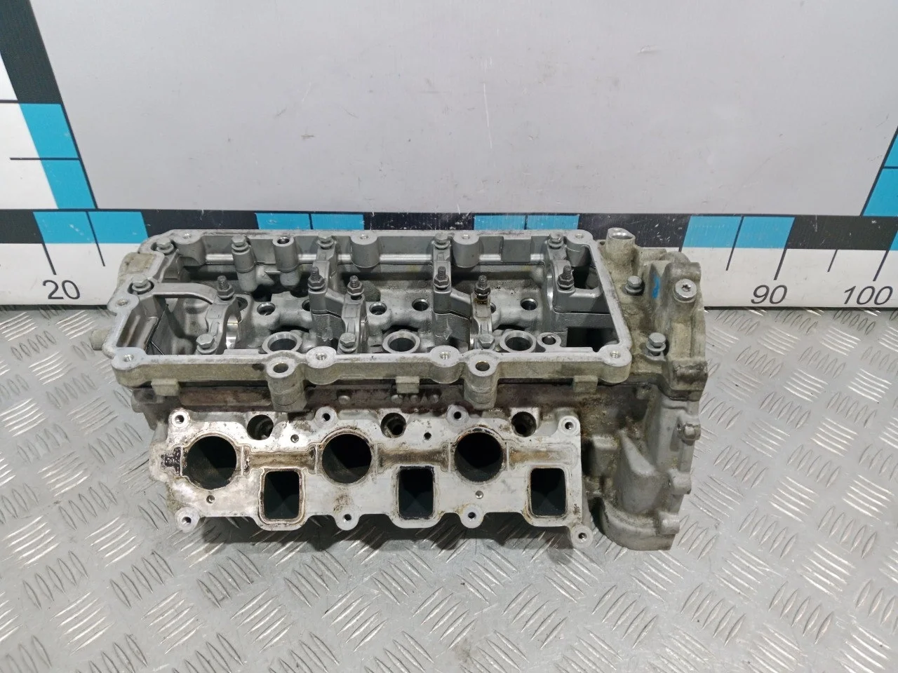 [Б/У] Головка блока 1-3 цилиндр BKS [Код: 00588808 ]