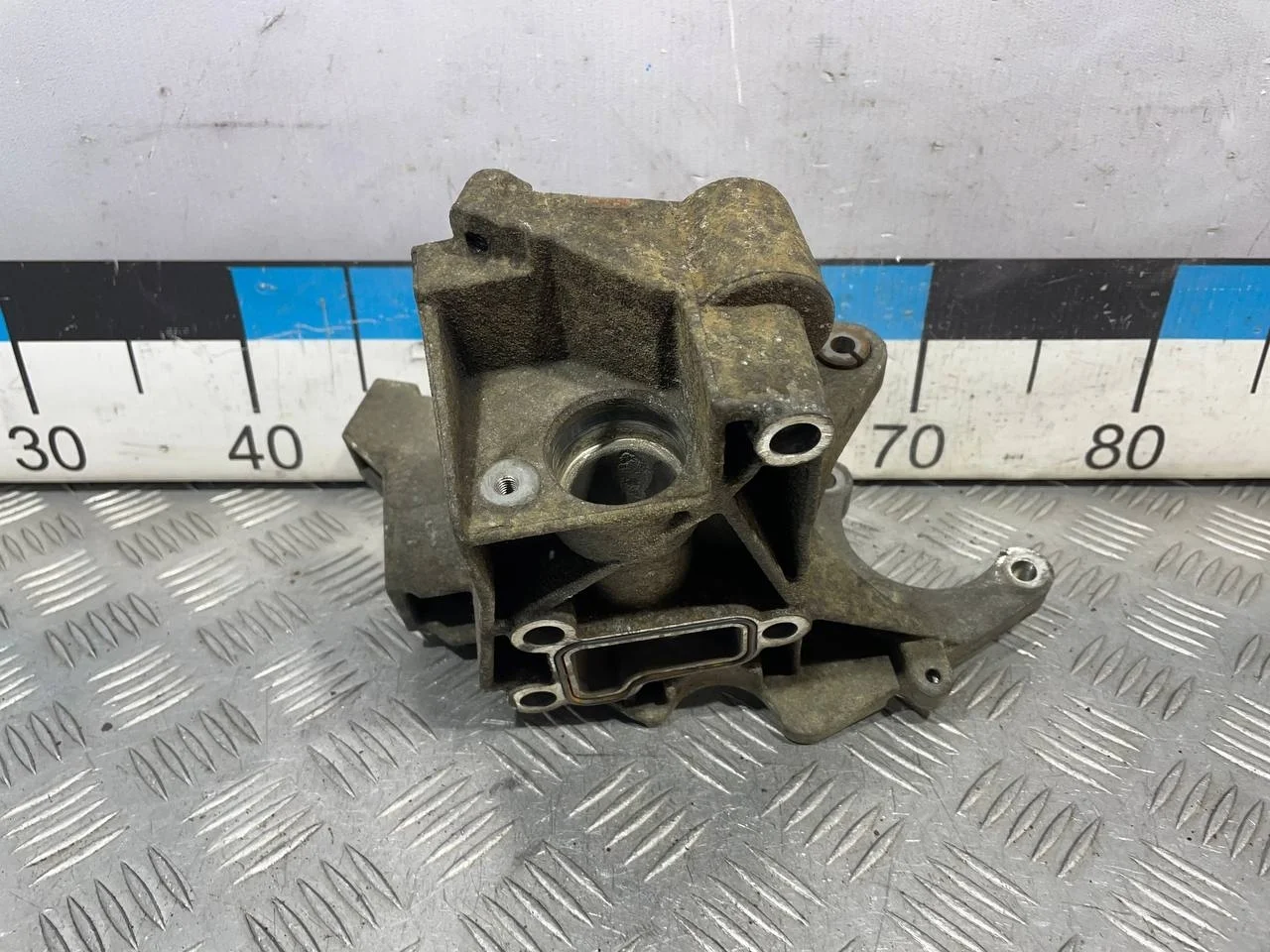 [Б/У] Кронштейн ГУР [Код: 00591012 ]