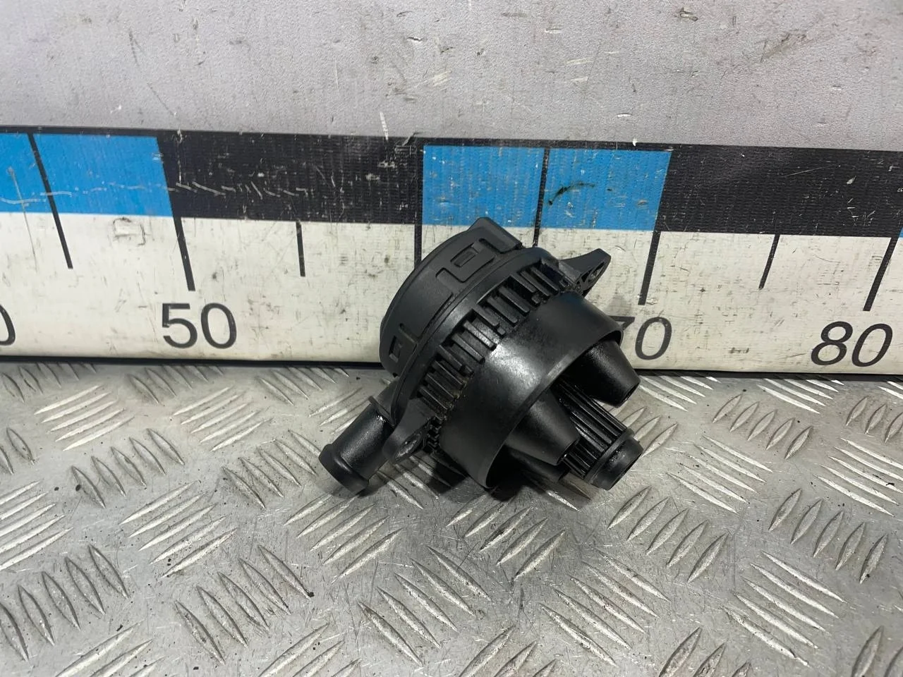 [Б/У] Маслоотделитель [Код: 00590575 ]