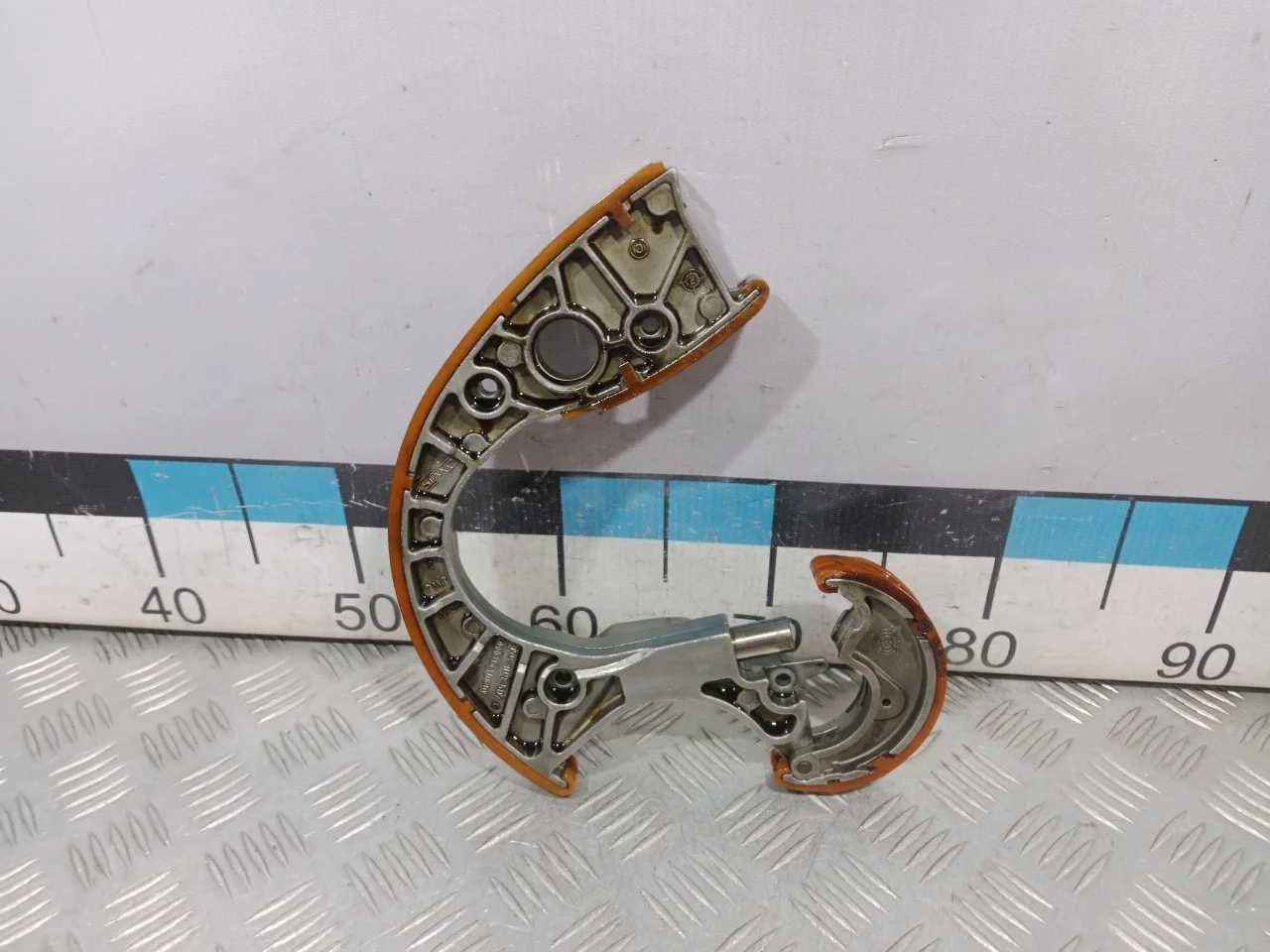 [Б/У] Натяжное устройство цепи [Код: 00587785 ]