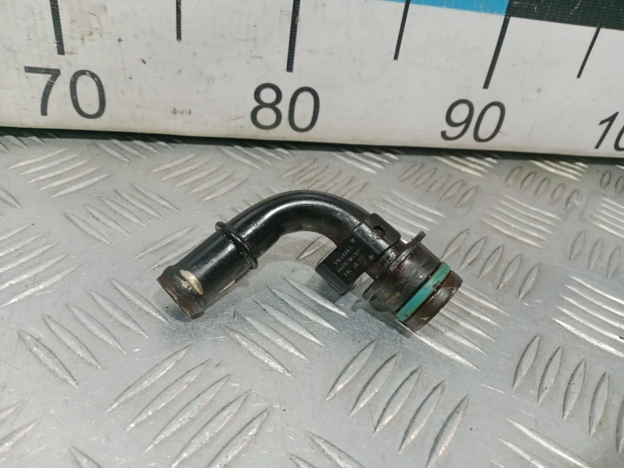 [Б/У] Трубка охлаждающей жидкости Audi [Код: 00588777 ]