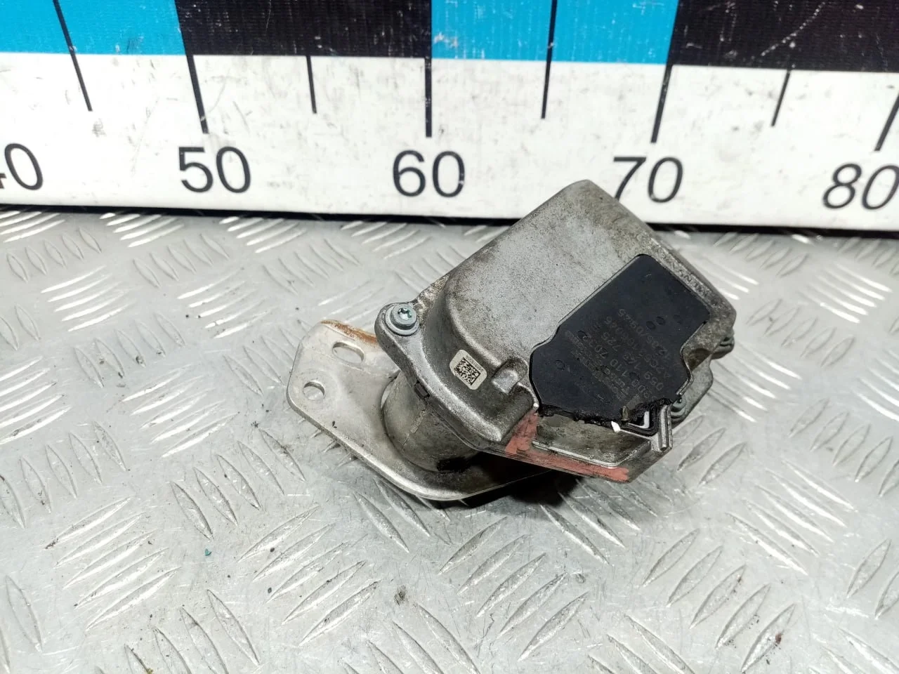 [ЧАСТЬ Б/У] Турбина - (Состояние: сервопривод , нет разъема ) [Незначительные дефекты] [Код: 00509326 ]