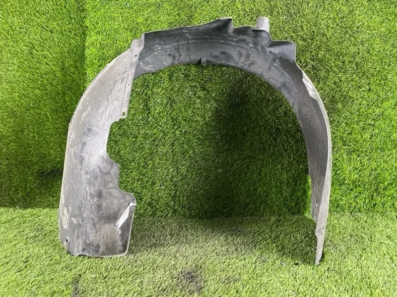 Подкрылок Audi A4 2005 8E0821172E B7 ALT 2.0, передний правый