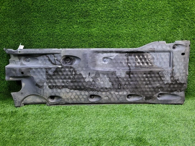 Защита днища Volkswagen Tiguan 2012 5N0825202 5N CCZ 2.0T, правая