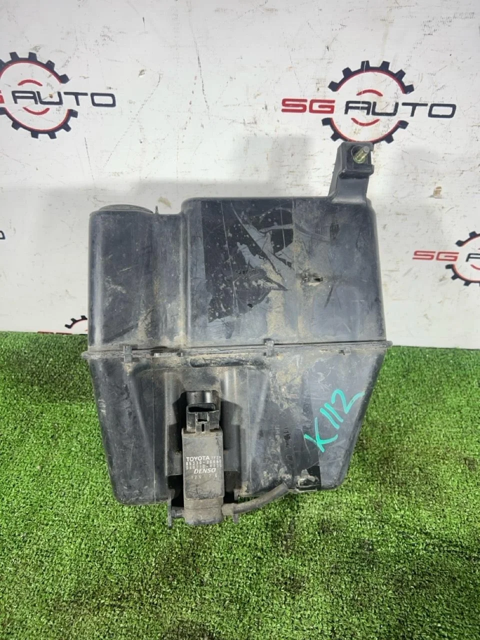 Бачок омывателя Toyota Celica 2002 ZZT231