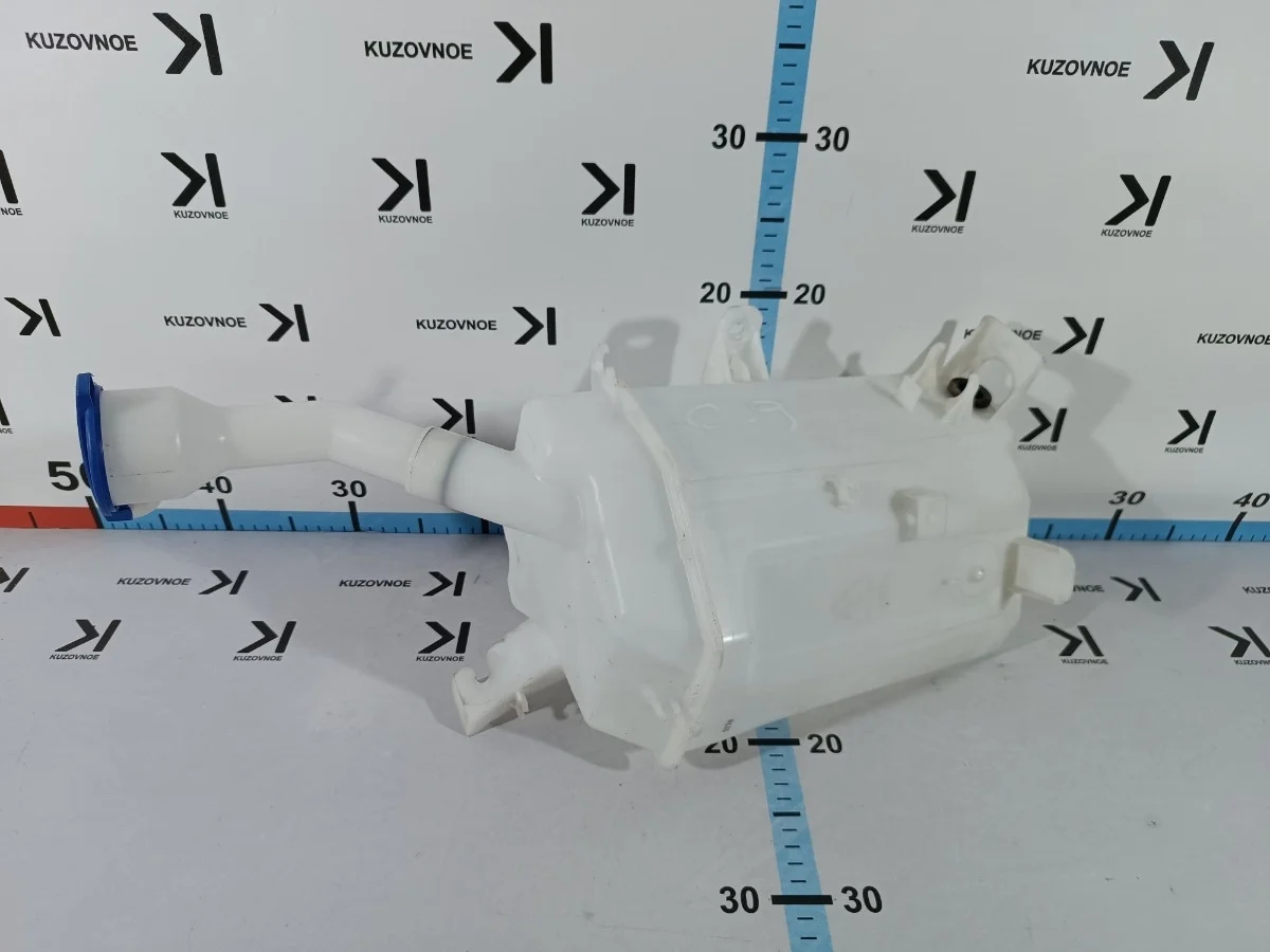 Бачок омывателя Hyundai Elantra Avante 2022 CN7