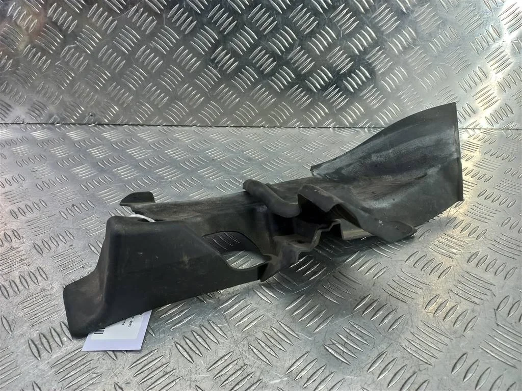 Накладка жабо HONDA CR-V IV (2011—2015)