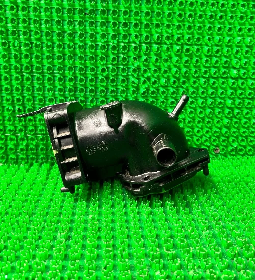 Патрубок воздушного фильтра Tiguan Tiguan I (2007—2011) В наличии