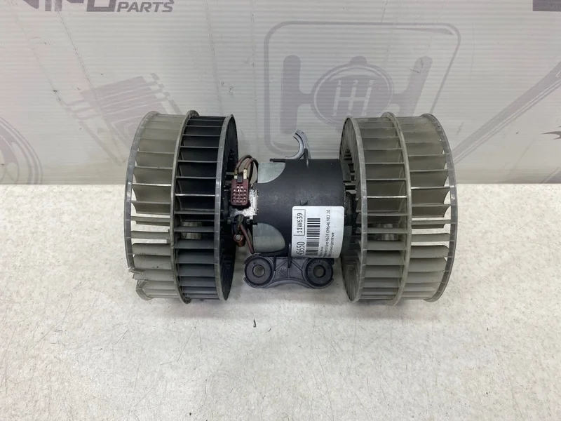 Моторчик печки Mercedes-benz Viano 2004 W639