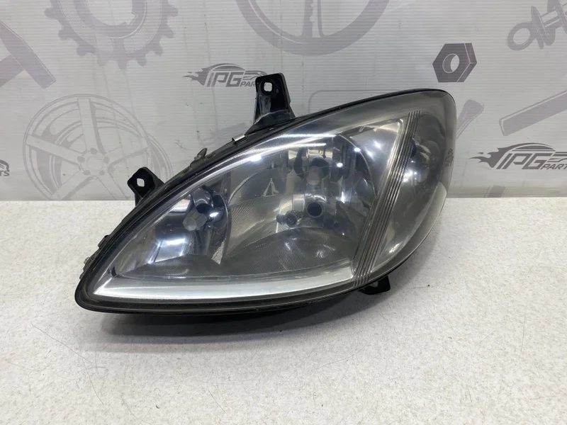 Фара левая Mercedes-benz Viano W639