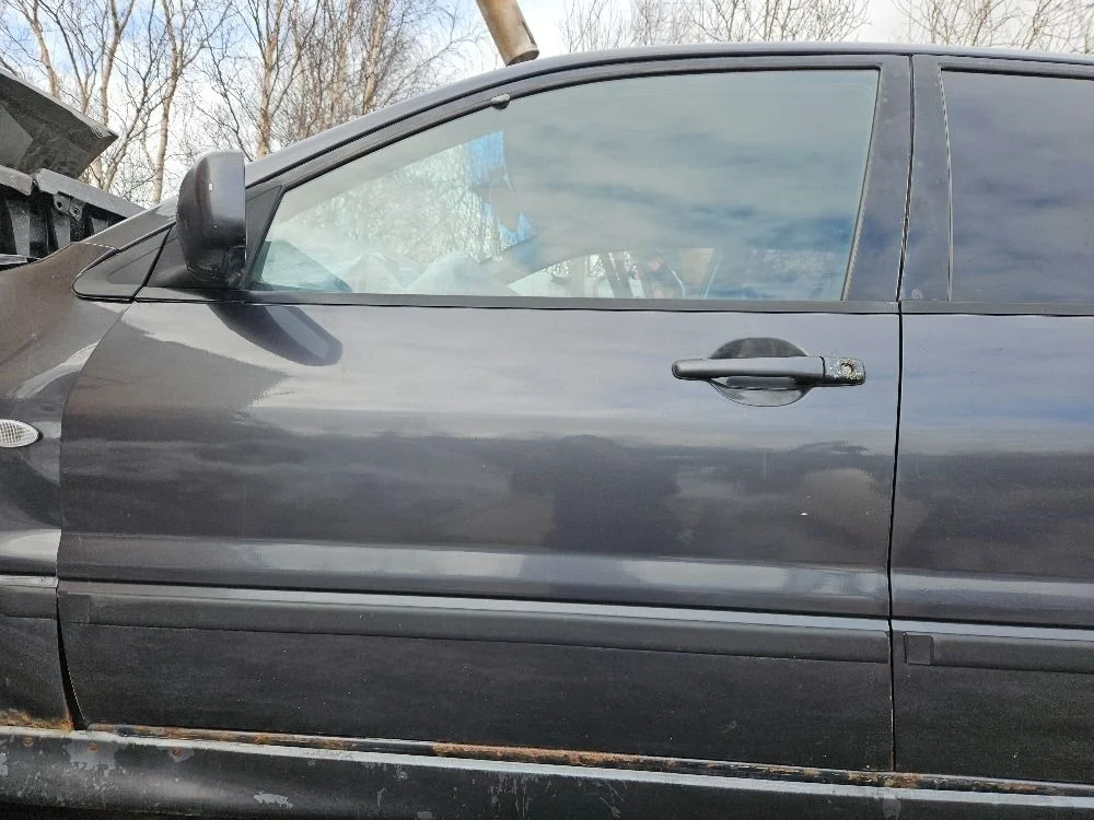 Дверь передняя левая на Mitsubishi Lancer 9